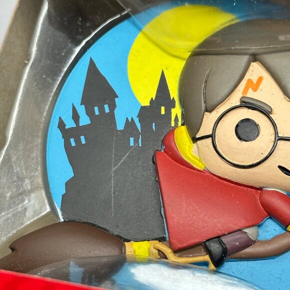 Hallmark Harry Potter Christmas Ornament Walgreens Exclusive 2019 Quiddich - Picture 7 of 8